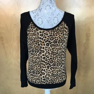 PINK Victoria’s Secret leopard top